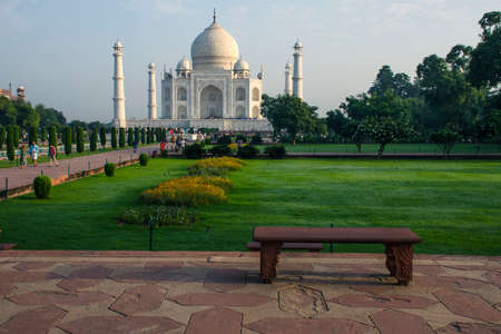 taj mahal agra uttar pradesh indiaの写真素材