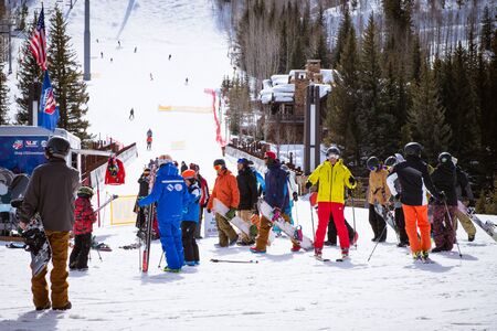 VAIL, USA, FEBRUARY, 13th 2015: SkIers and lift during ski season in Vail, Coloradoのeditorial素材