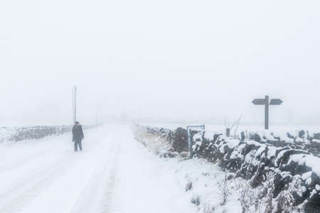 Snow covers the roads, Yorkshire UKの写真素材