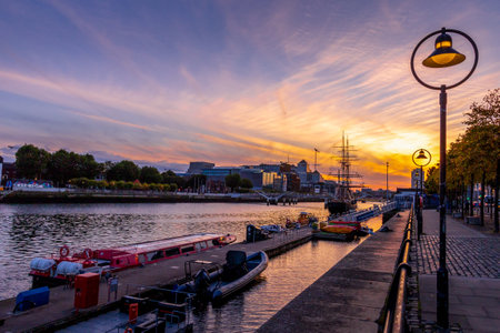 A beautiful sunset in Dublin Irelandの写真素材