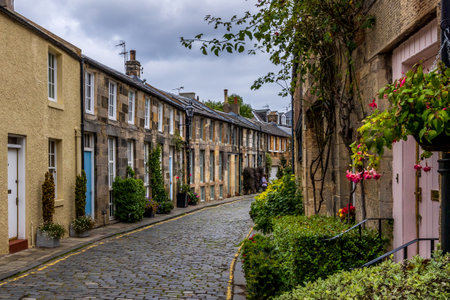 Mews cottages in Circus Lane, Edinburgh New Townの写真素材