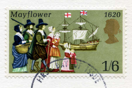 UNITED KINGDOM - CIRCA 1970: A used British postage stamp celebrating the 350th Anniversary of the Pilgrim Fathers Journey in the Mayflower to the New World, circa 1970.の写真素材