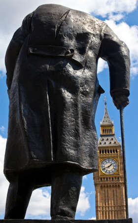 Statue of Sir Winston Churchill facing the Houses of Parliament in London.のeditorial素材
