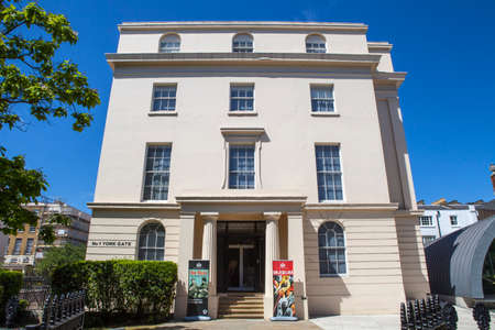 LONDON, UK - JULY 10TH 2015: The exterior of the building that houses the Royal Academy of Music Museum on Marylebone Road in London, on 10th July 2015.のeditorial素材