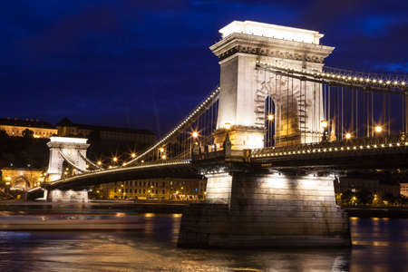 The beautiful Chain Bridge in Budapest at dusk.の写真素材