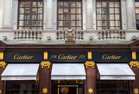 LONDON, UK - APRIL 7TH 2016: The exterior of the Cartier store on New Bond Street in Mayfair, London on 7th April 2016.のeditorial素材