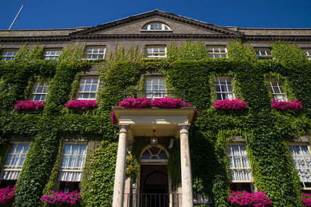 The impressive Georgian architecture of The Angel hotel in Bury St. Edmunds.  The hotel was used by Charles Dickens and was mentioned in The Pickwick Papers.のeditorial素材