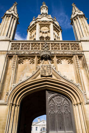 CAMBRIDGE, UK - JULY 18TH 2016: A view of the magnificent Gate House of Kings College in Cambridge, on 18th July 2016.のeditorial素材