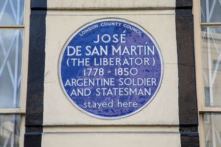 LONDON, UK - FEBRUARY 16TH 2017: A blue plaque on Park Road in London, marking the location where Argentine soldier and Statesman Jose De San Martin once stayed, taken in London on 16th February 2017.のeditorial素材