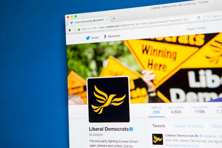 LONDON, UK - MAY 3RD 2017: The official twitter page for the Liberal Democrats political party, on 3rd May 2017.のeditorial素材