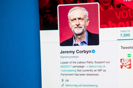 LONDON, UK - MAY 3RD 2017: The official twitter page for the UK Labour Party leader Jeremy Corbyn, on 3rd May 2017.のeditorial素材
