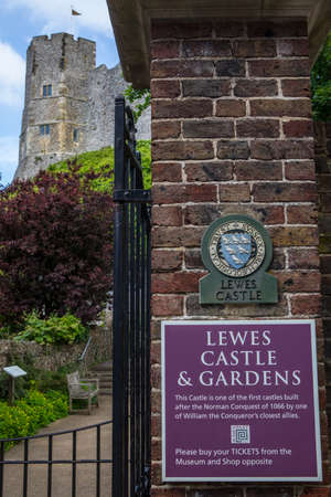 LEWES, UK - MAY 31ST 2017: The entrance to Lewes Castle and Gardens in the historic town of Lewes in East Sussex, UK, on 31st May 2017.のeditorial素材