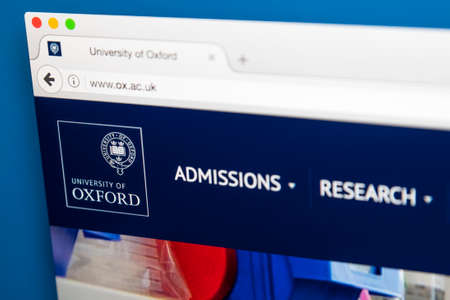 LONDON, UK - AUGUST 7TH 2017: The homepage of the official website for the University of Oxford, on 7th August 2017.のeditorial素材