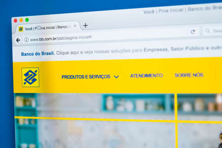 LONDON, UK - OCTOBER 25TH 2017: The homepage of the official website for Banco do Brasil, on 25th October 2017.のeditorial素材
