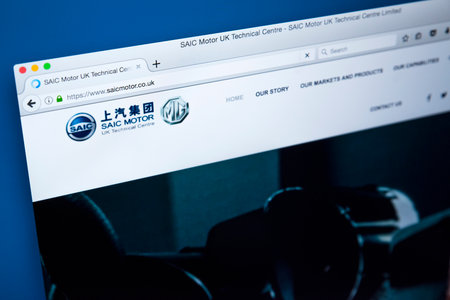 LONDON, UK - OCTOBER 17TH 2017: The homepage of the official website for SAIC Motor Corporation Limited - the Chinese automotive design and manufacturing company, on 17th October 2017.のeditorial素材