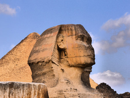Profile view of the Great Sphinx of Gizaの写真素材