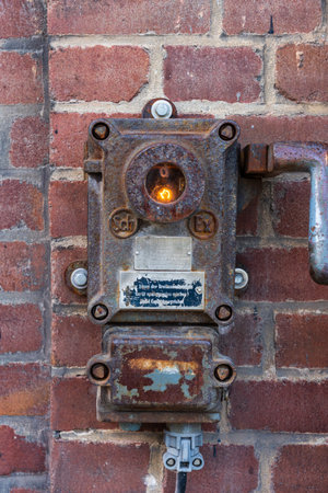 old broken chewing gum machine in close-upの写真素材