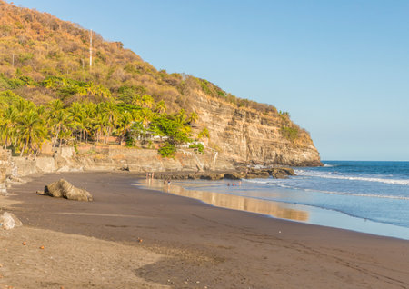 A view of the beach in El Zonte in El Salvador.の写真素材