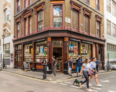London. September 2018. A view of a typical street scene in Soho in Londonのeditorial素材