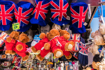 London. September 2018. A view of souvenirs for sale in Westminster in Londonのeditorial素材