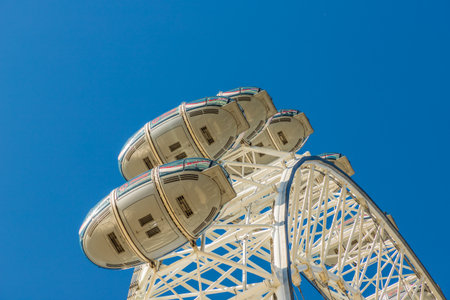 London. September 2018. A view of the London Eye in Westminster in Londonのeditorial素材