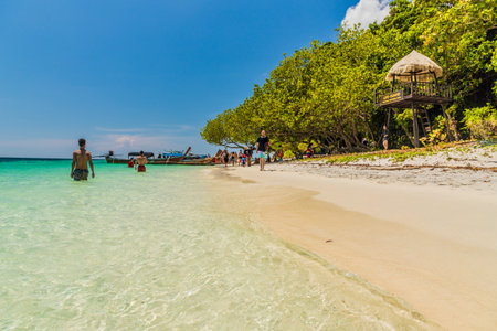 February 2019. Ko Rawi Thailand. A view of Ko Rawi in Tarutao national marine park in Thailandのeditorial素材