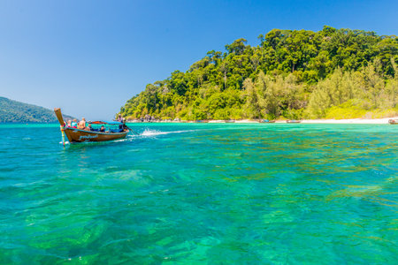 February 2019. Ko Rawi Thailand. A view of Ko Rawi in Tarutao national marine park in Thailandのeditorial素材