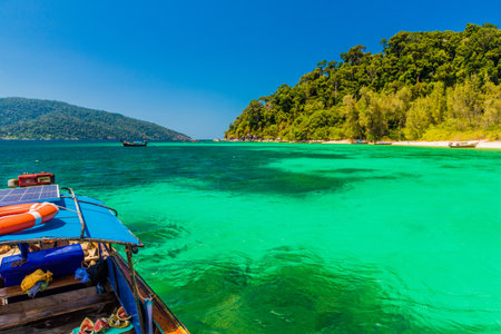 February 2019. Ko Rawi Thailand. A view of Ko Rawi in Tarutao national marine park in Thailandのeditorial素材