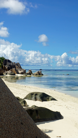 anse source d'argent on la digueの写真素材