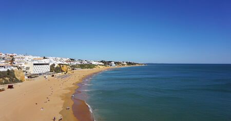 praia do peneco on the algarve coast of portugalの写真素材
