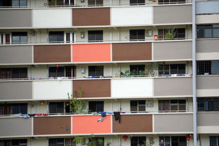 huge residential building in singapores city centerのeditorial素材