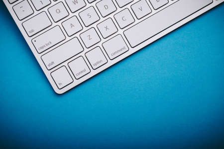 Top view of white keyboard with blank copy space.の写真素材