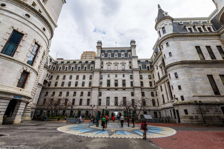 City Hall in center city philadelphia, pennsylvania during springのeditorial素材