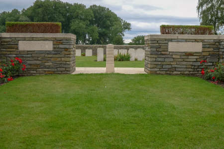 Polygon Wood WW1 Cemetery near Ypres in Belgiumのeditorial素材