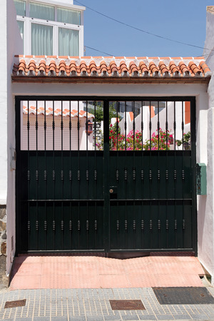  black gate の写真素材