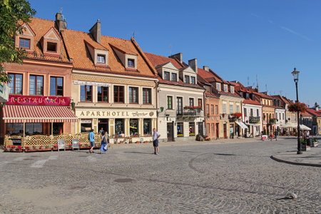 Sandomierz - JULY 5: picturesque old town and market square in Sandomierz; on July 5, 2015 in Sandomierz, Polandのeditorial素材