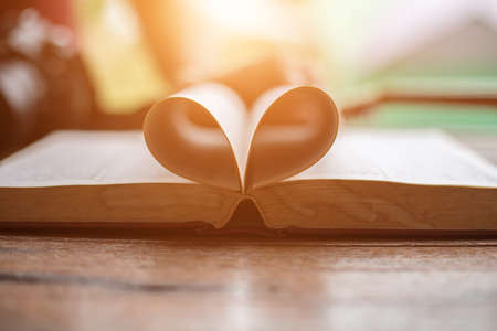 book pages heartの写真素材