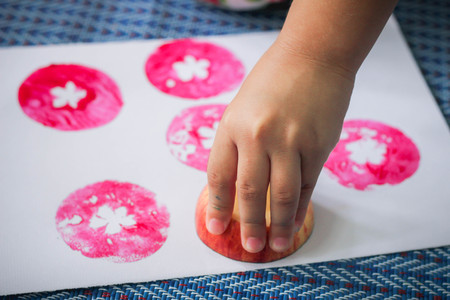Children color pump , Color pump, children pump , Activities for making fruit and vegetable water pumpsの写真素材