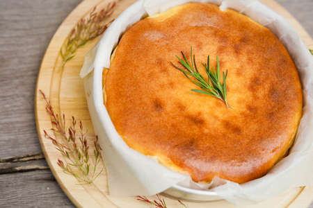 Basque Cheese Cake , Basque Cheese Cake Mix Crumble.の写真素材