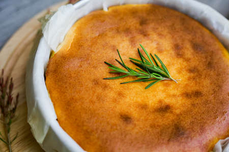 Basque Cheese Cake , Basque Cheese Cake Mix Crumble.の写真素材