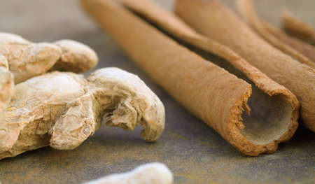 Macro shot spices on the table. Cardamom, turmeric, cinnamon. Extreme close upの写真素材