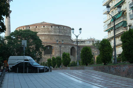 Thessalonica Arch of Galerius. This distinctive landmark from Thessaloniki, Greece may have been built in the 13th century. Built for defense, it currently houses a museum.のeditorial素材