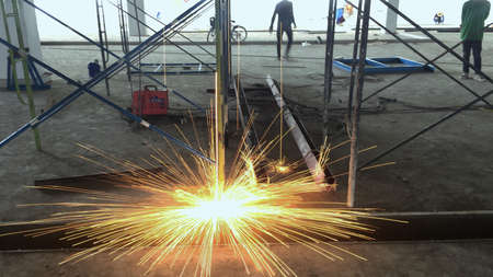 Welding worksの素材