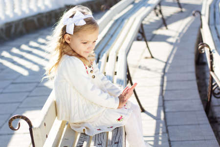 Little girl in an urbanの写真素材