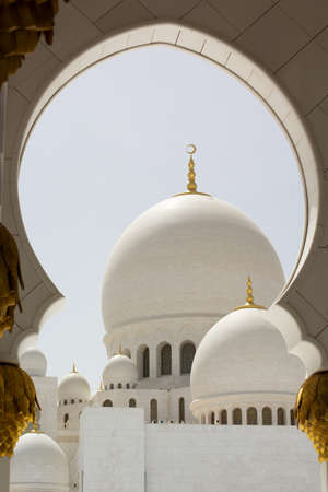 Abu Dhabi Sheikh Zayed White Mosque, Emiratesのeditorial素材