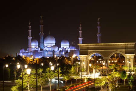 Abu Dhabi Sheikh Zayed White Mosque night view, Emiratesのeditorial素材