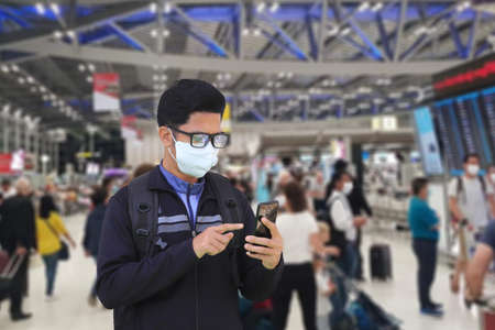 Asian men wear masks, protect against coronary viruses, prevent infectious diseases and prevent the...
