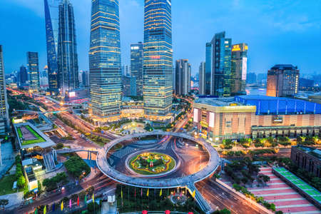shanghai in nightfall aerial view of lujiazui downtown, China
の写真素材