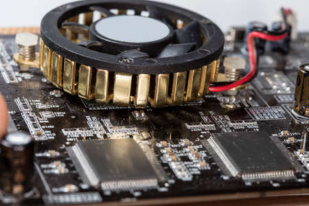 old radio chip