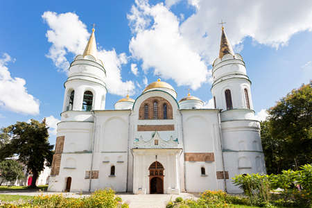 building a church in Ukraine, temple